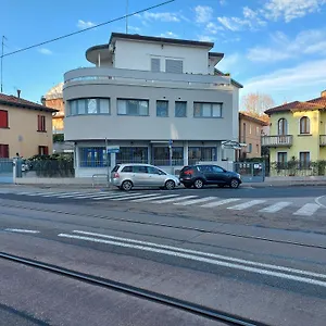 Marconi House Italia